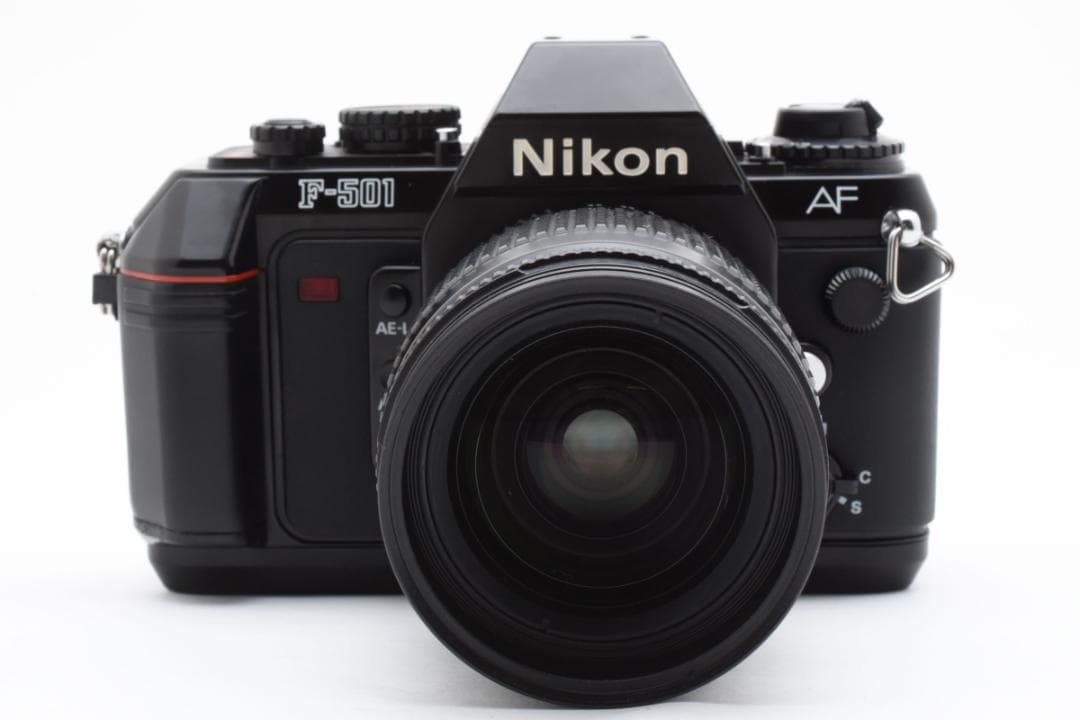 【完動美品】Nikon F-501 レンズセット AF・露出計OK　1074
