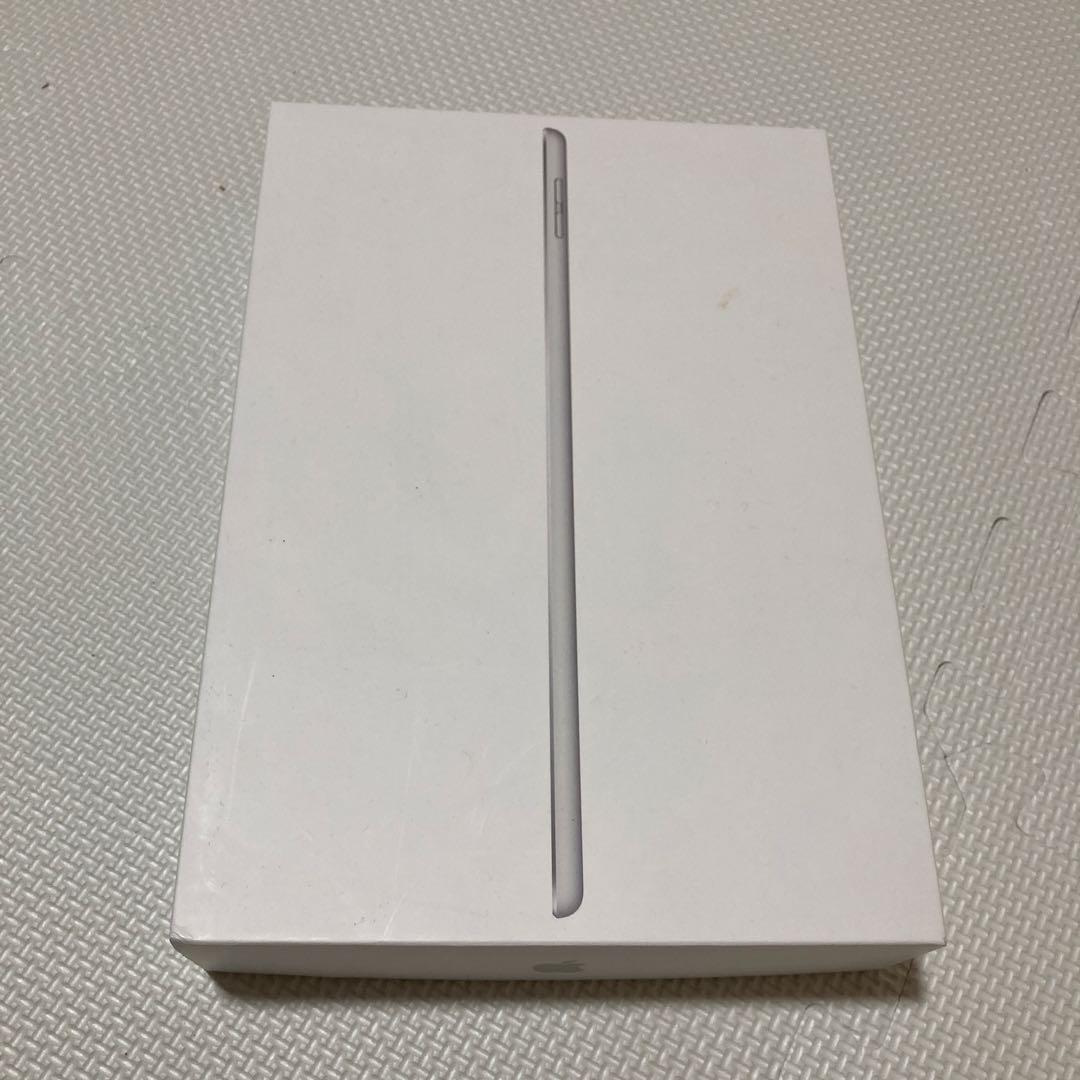 チェミ！（箱付き）　iPad （第７世代） カバー付き