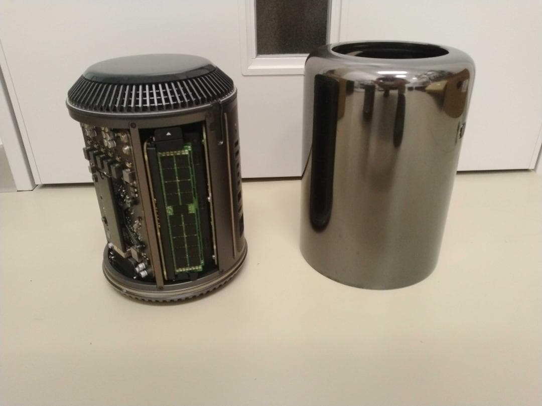 Mac Pro (Late 2013),12コア,128GB,256GB,交渉可