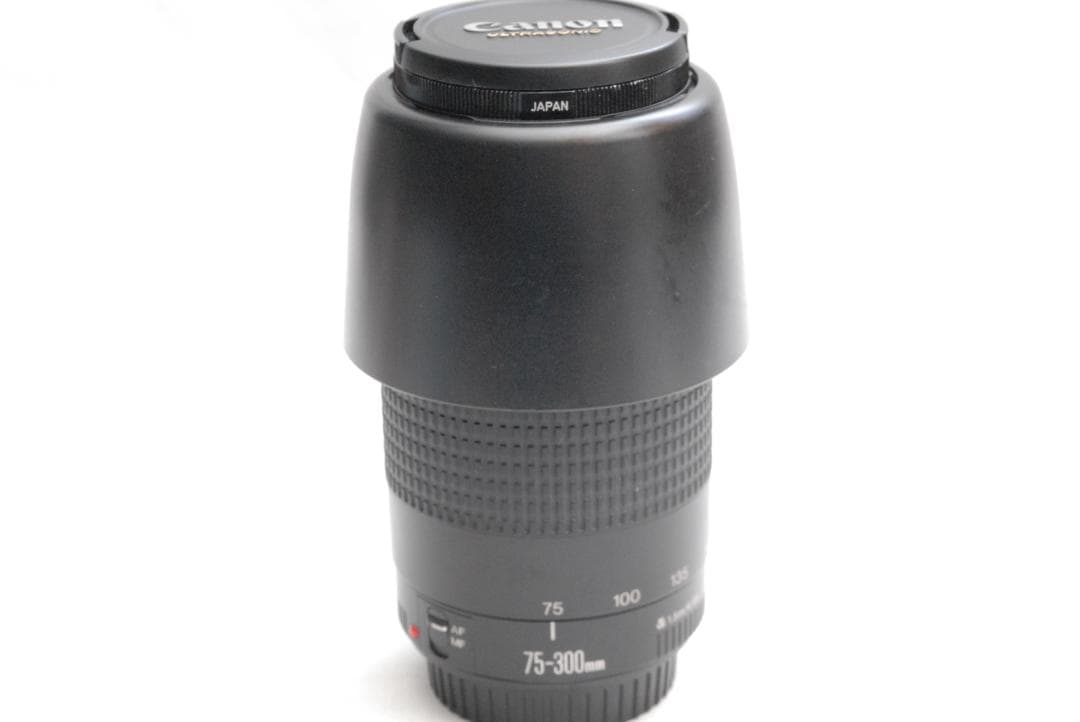 CANON ZOOM LENS EF 75-300mm 1:4-5.6Ⅲ USM