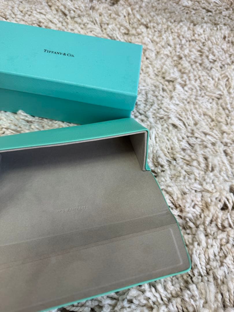 TIFFANY & Co. サングラス ティファニーブルー
