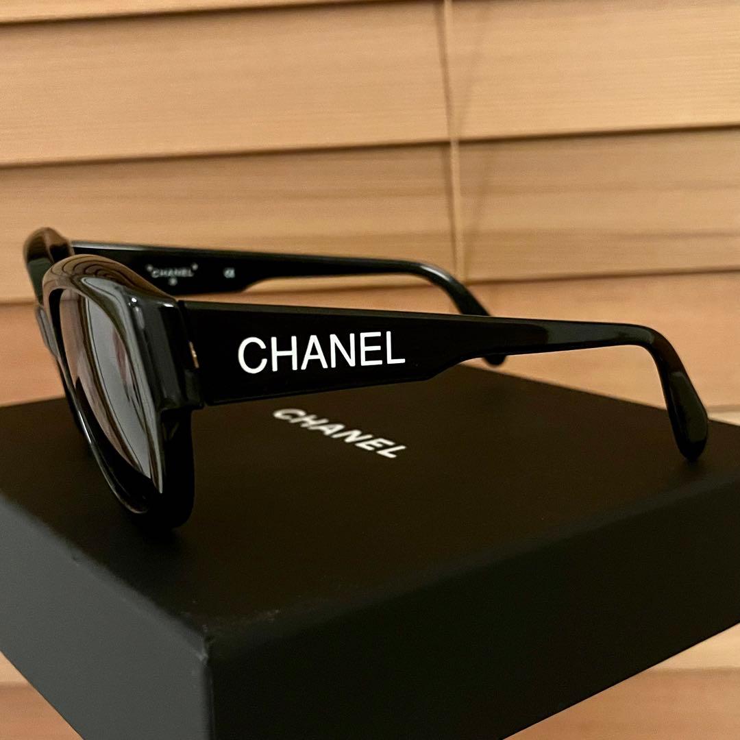 【週末限定SALE】CHANEL ブラック サングラス　シャネルロゴ