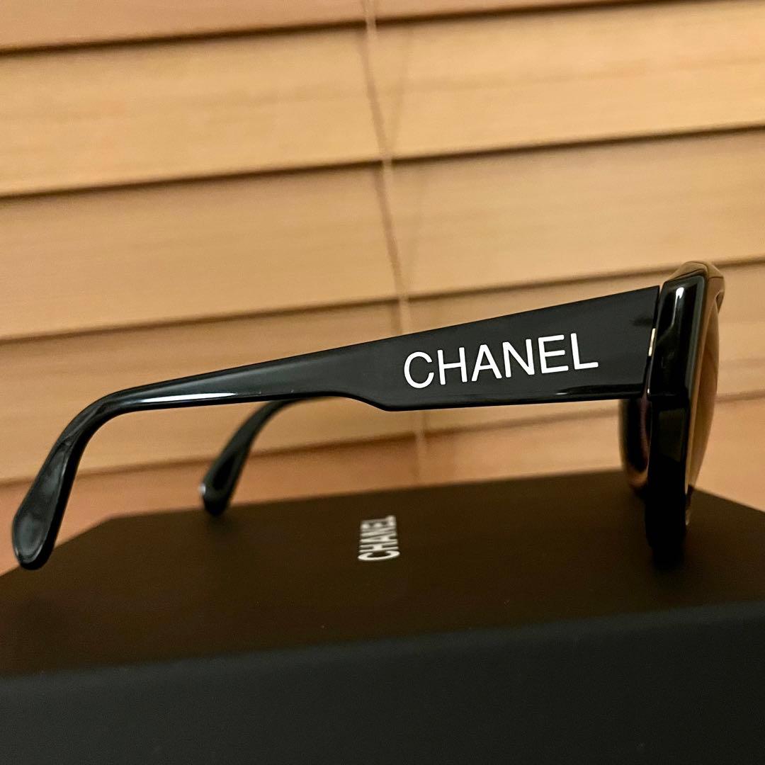 【週末限定SALE】CHANEL ブラック サングラス　シャネルロゴ