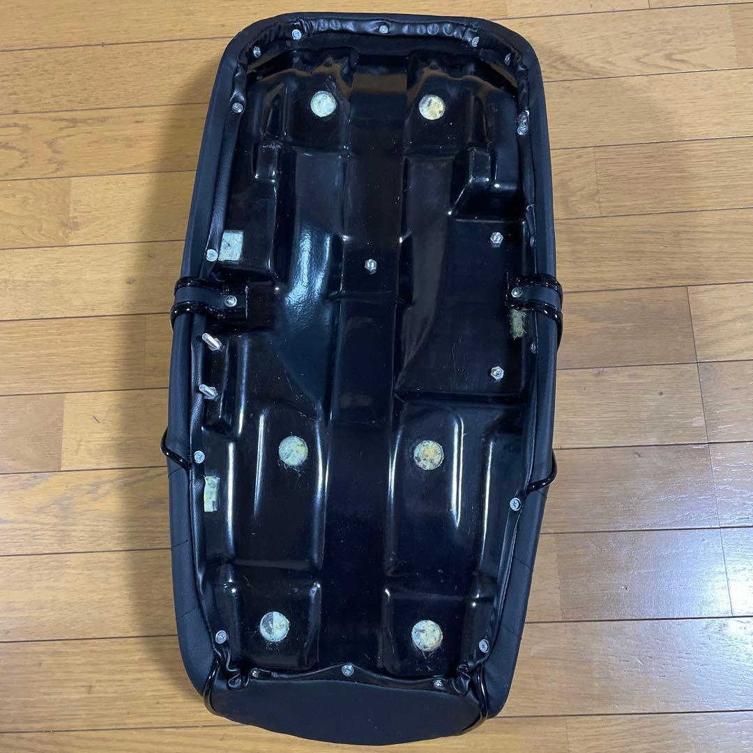cbx400f シート　タックロール　大川　オオカワ