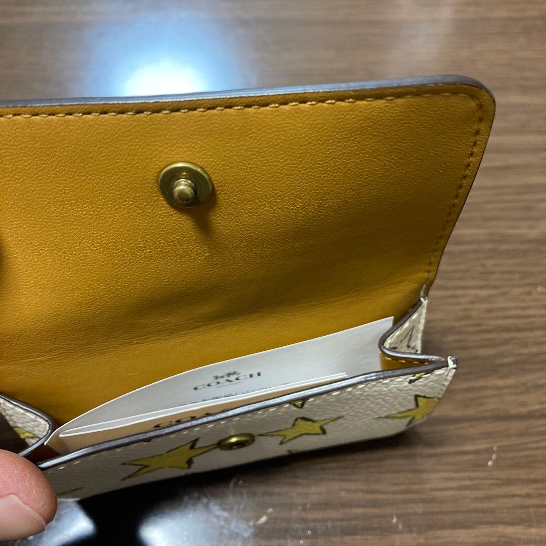 Coach コーチ　　星柄 三つ折り財布