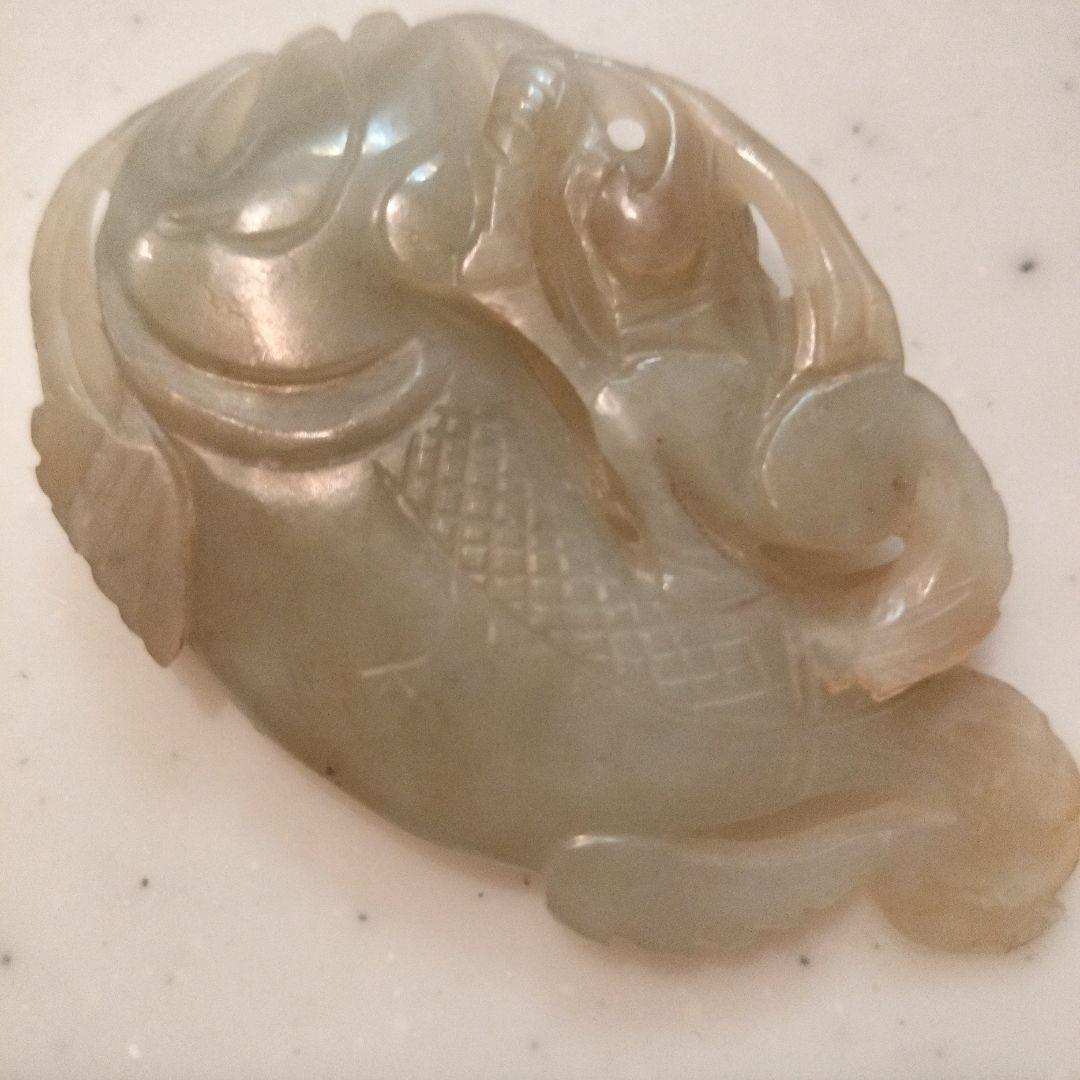 リ*ナ様 古玉　天然石　古美術　骨董　手彫　透かし彫り　縁起物　　童子戯魚