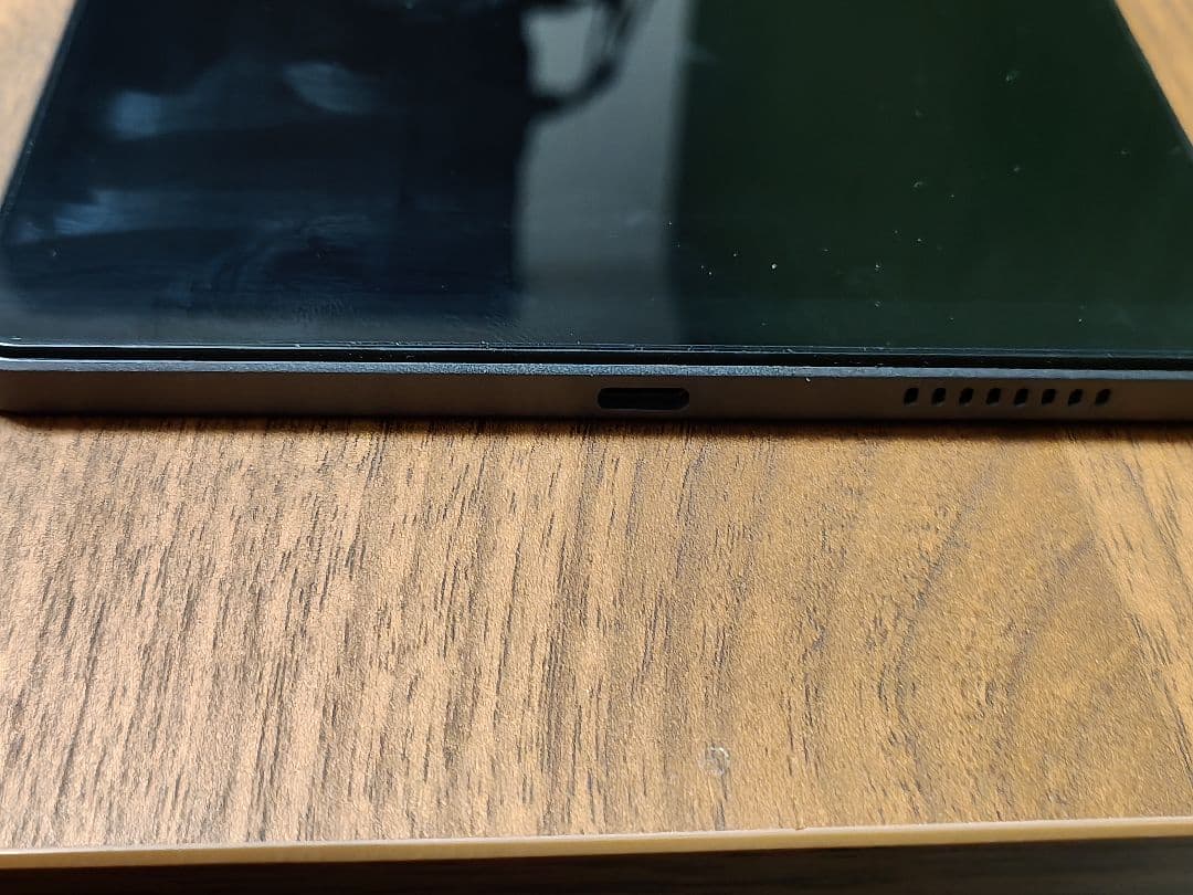 Headwolf Titan 1 8インチタブレット スタンド付き
