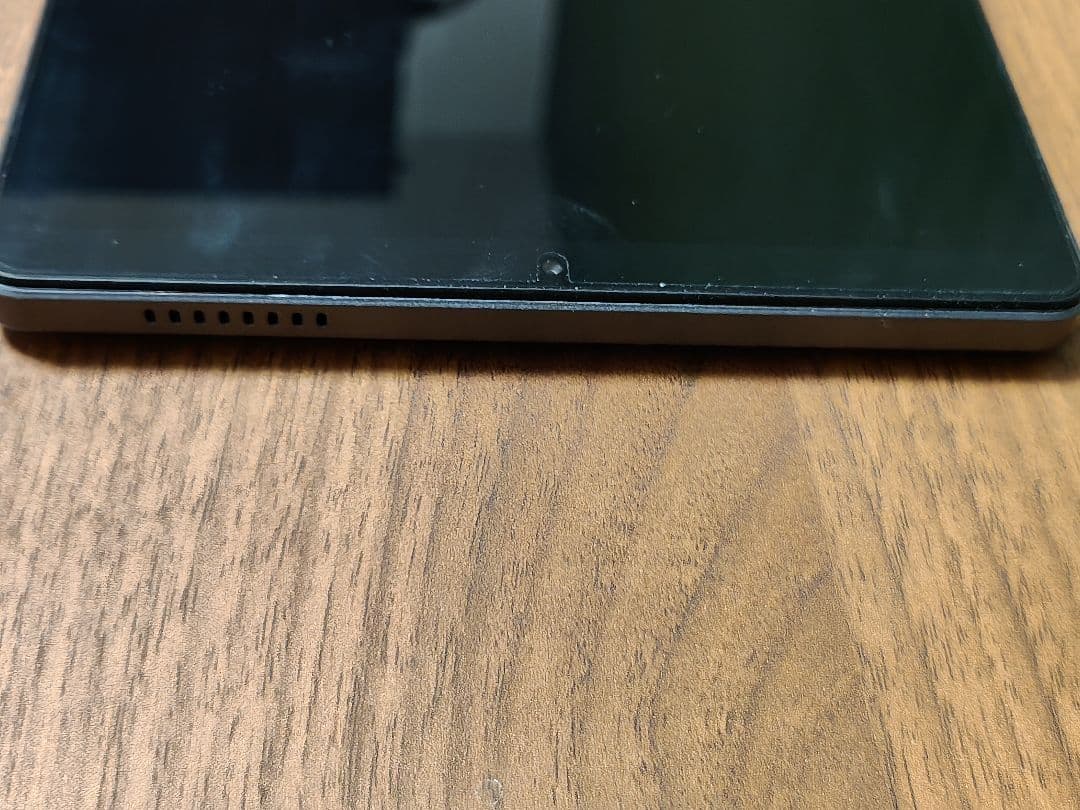 Headwolf Titan 1 8インチタブレット スタンド付き