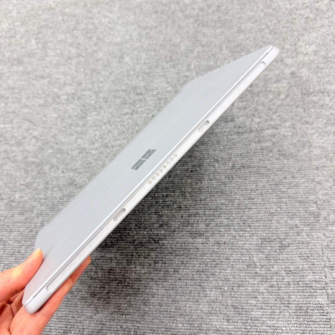 Windowsタブレット本体 Microsoft Surface Go 8GB/128GB