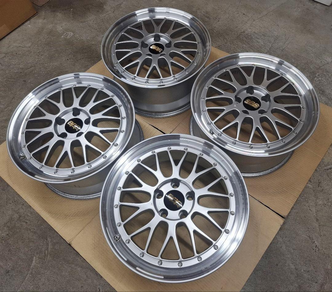 【極上品】BBS LM ホイール 18インチ 8.0J 鍛造　定価65万円