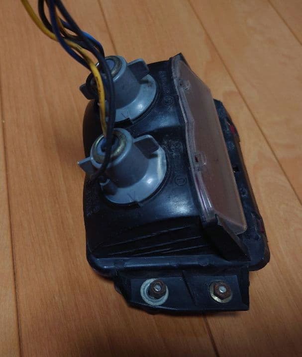 テールランプ