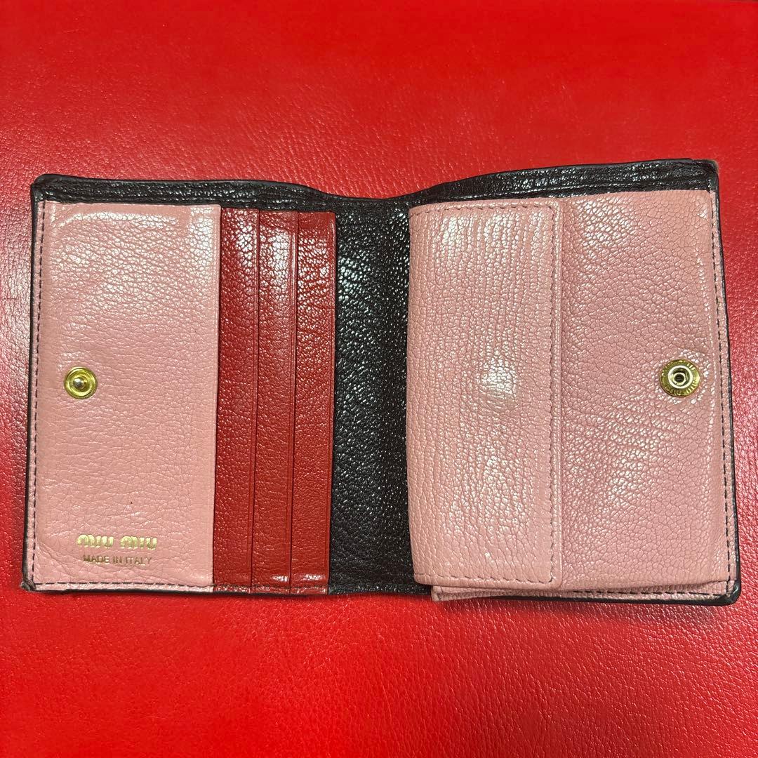 MIU MIU 二つ折り財布 黒 レザー