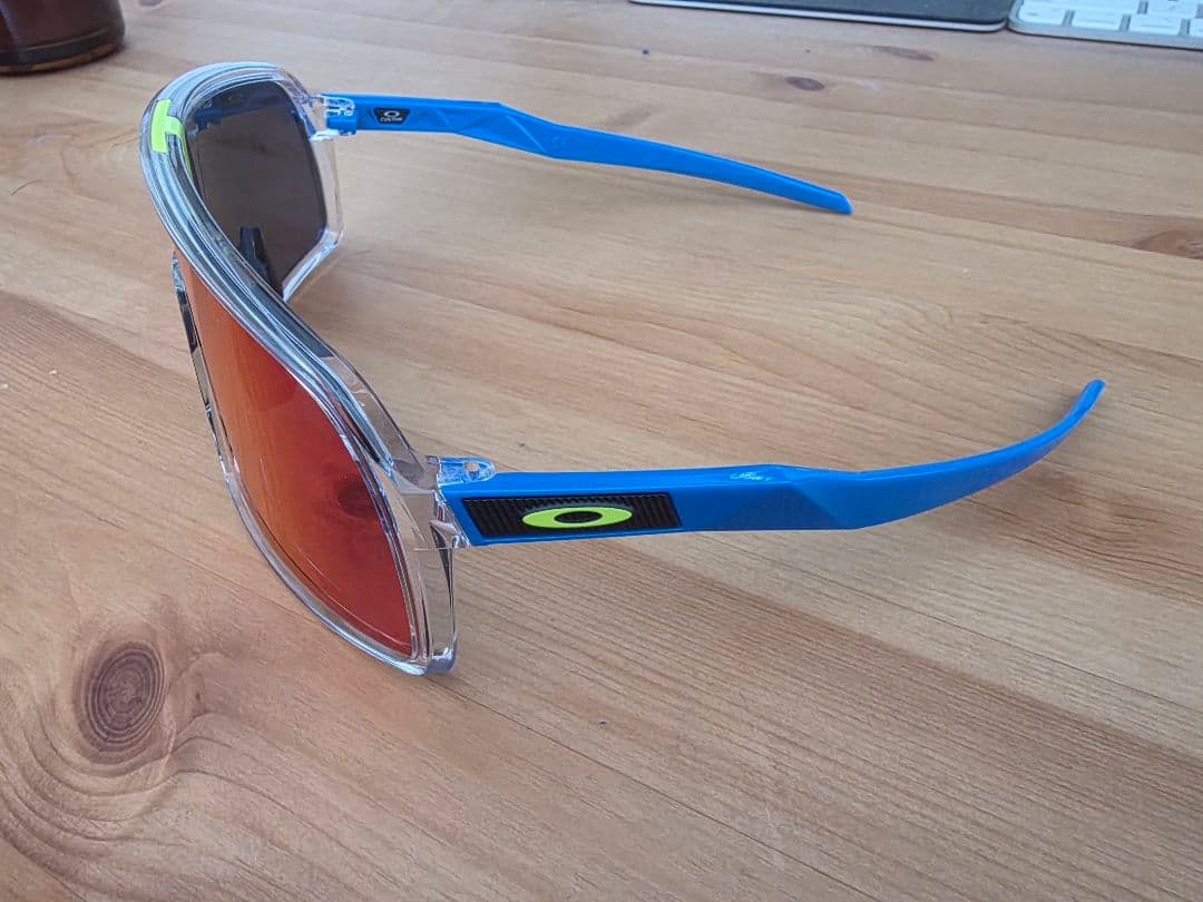 OAKLEY Sutro　未使用品