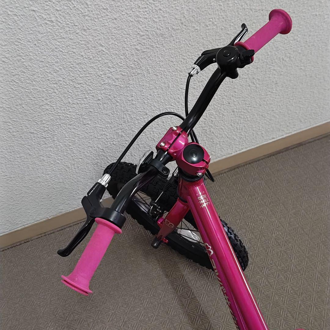 【美品】ヨツバサイクル 16インチ クリスタルピンク