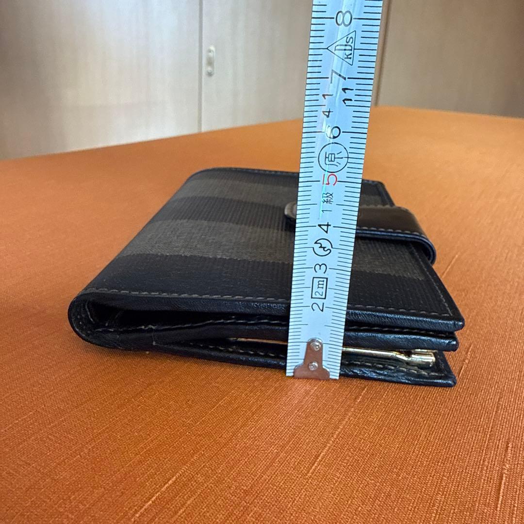 FENDI ガマ口二つ折り財布