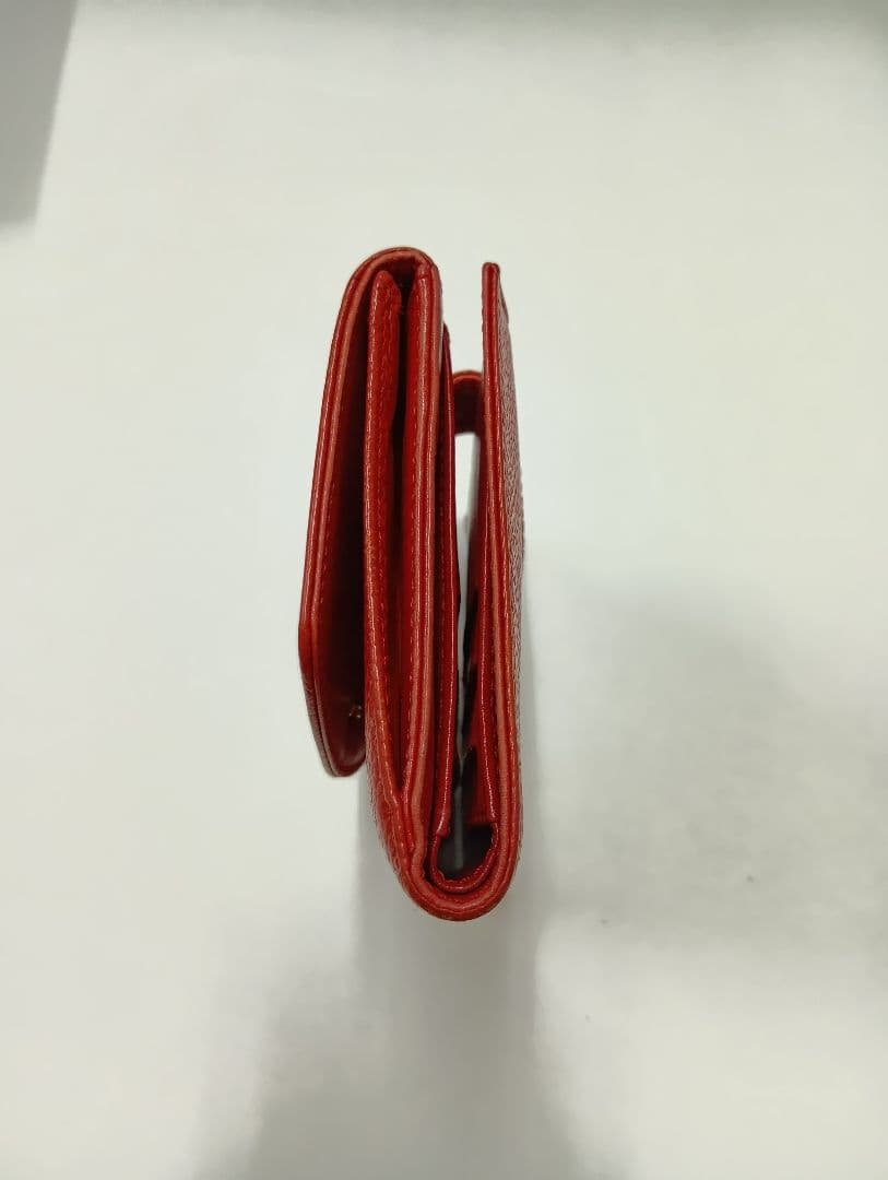 CHANEL レッド 二つ折り財布