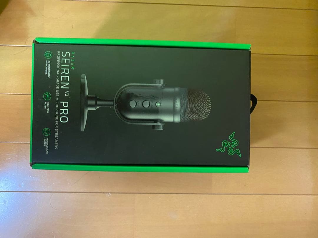 Razer Seiren V2 Pro コンデンサーマイク