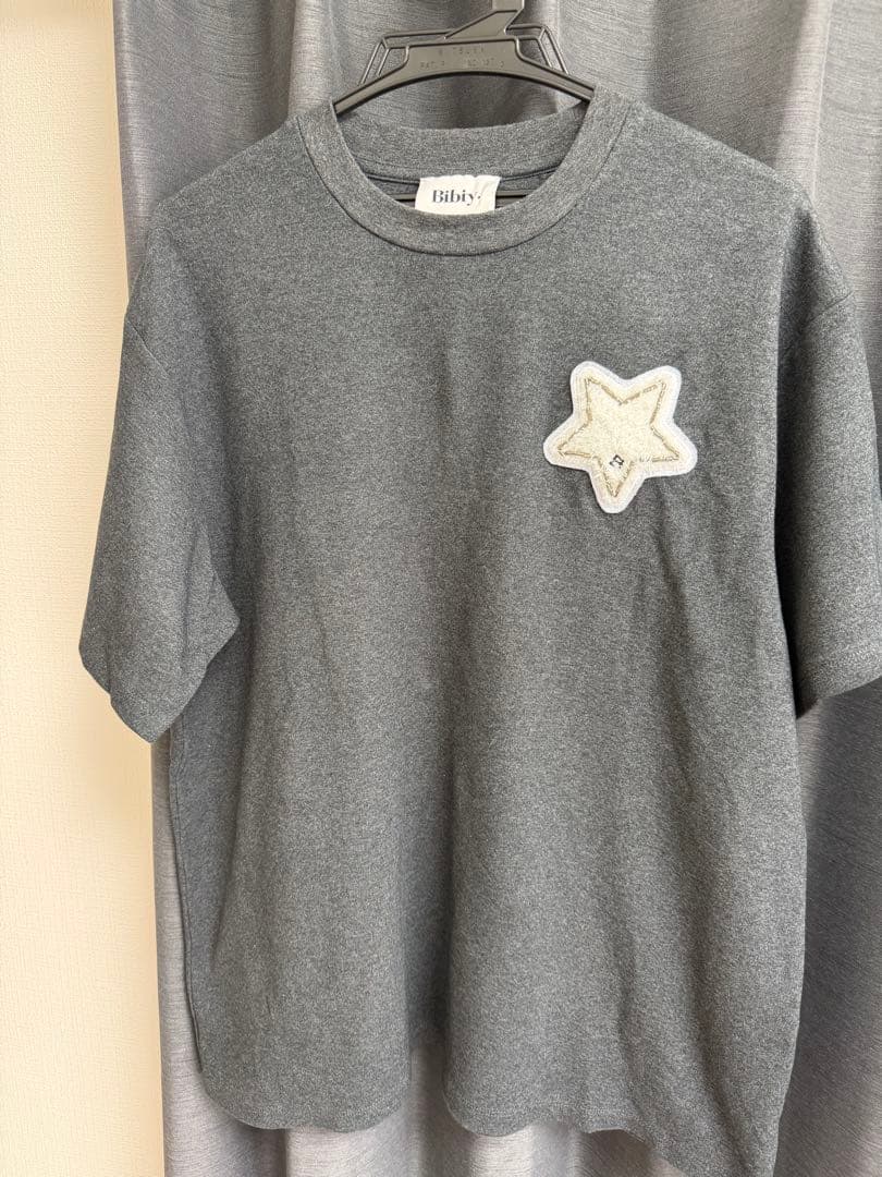 正規品　Bibiy. B STAR Tシャツ