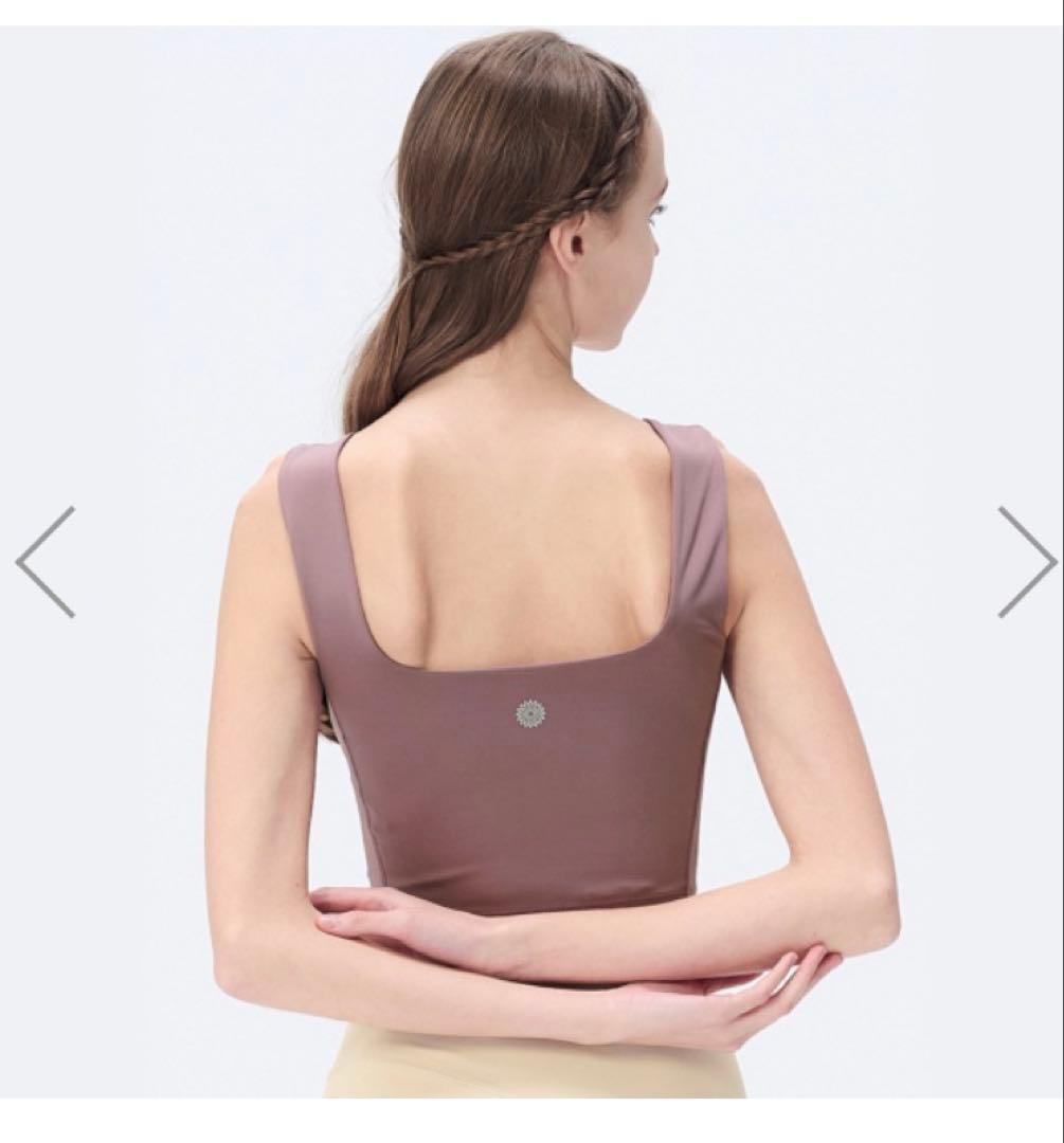イージーヨガ easyoga クロップドトップス　ブラトップ