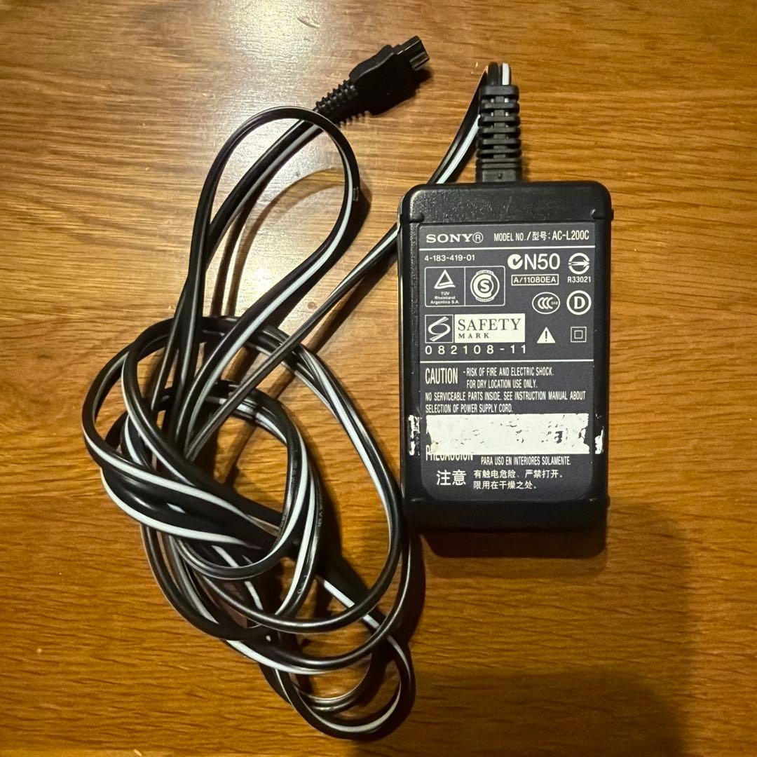 Sony Handycam HDR-CX560V 箱以外の付属品完備