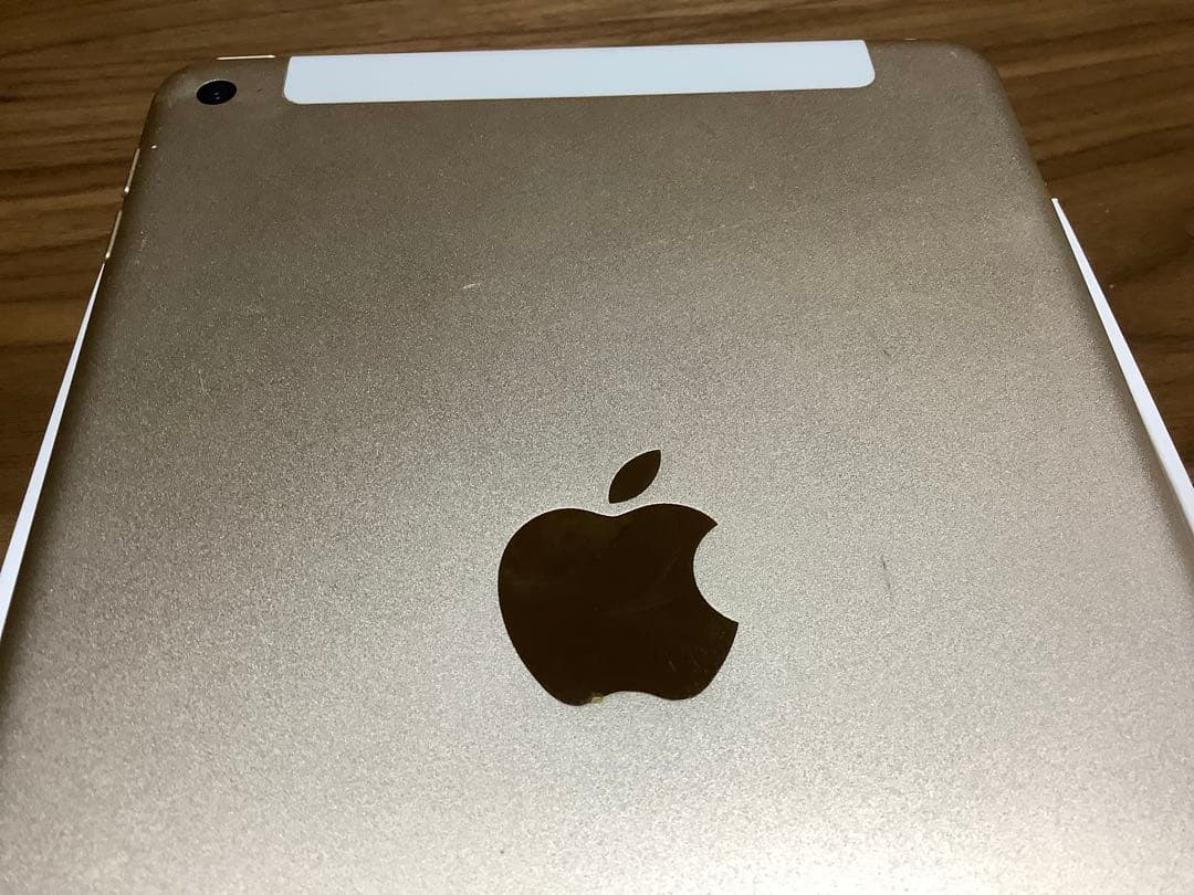 【Apple iPad mini 第4世代　ゴールド 】