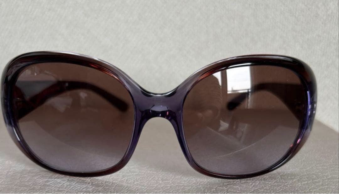 PRADA パープルフレーム サングラス