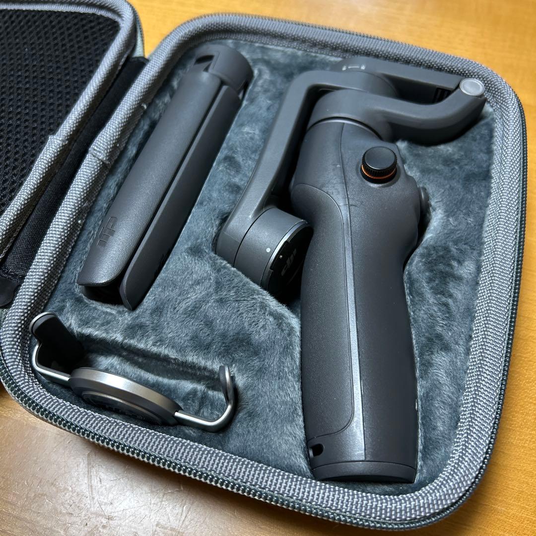 Osmo Mobile 6 スタビライザー・ジンバル ケース付き