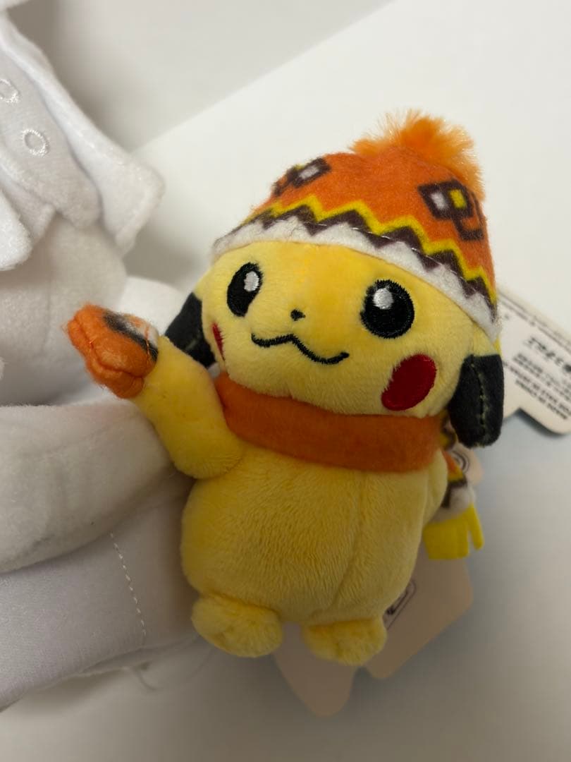 ポケモンセンターサッポロ限定 ピカチュウの雪像 クラーク像 ぬいぐるみ　2016