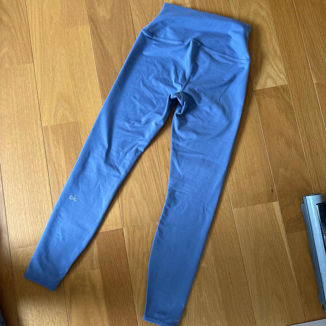 ヨガ・ピラティス alo 7/8 high waist air brush legging