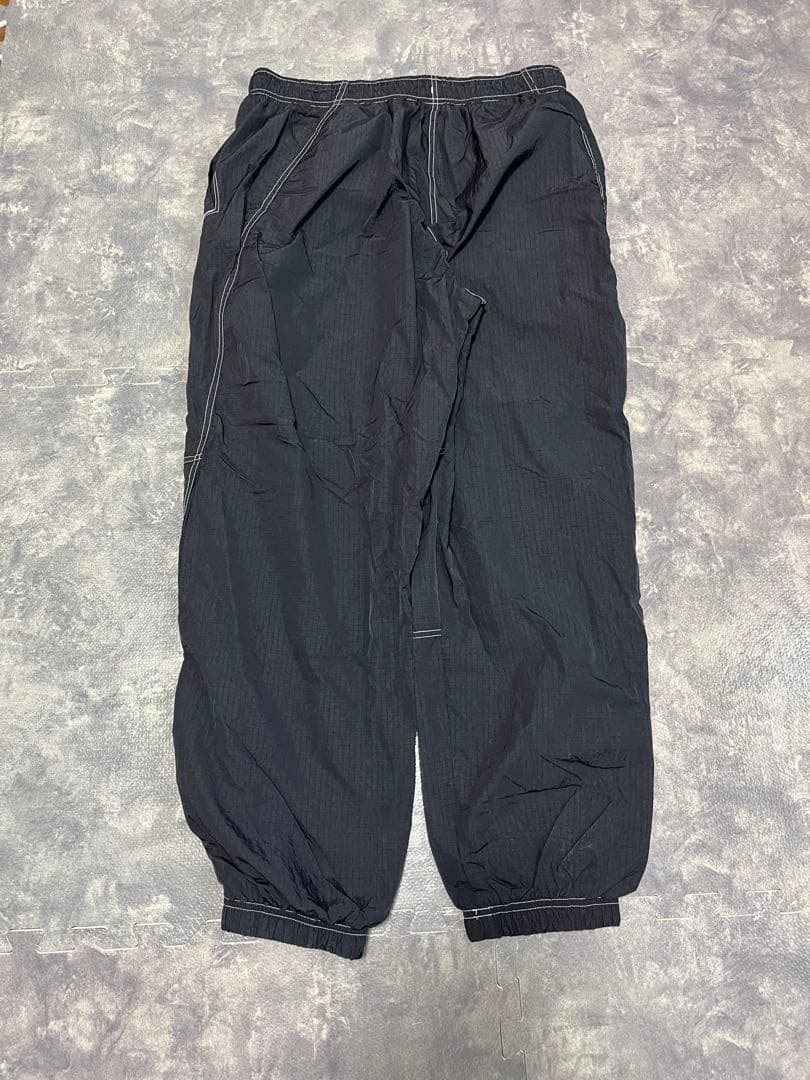 〔2回着用〕　NIKEズボン　XLサイズ