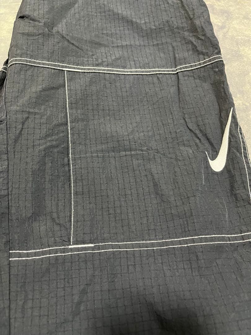 〔2回着用〕　NIKEズボン　XLサイズ