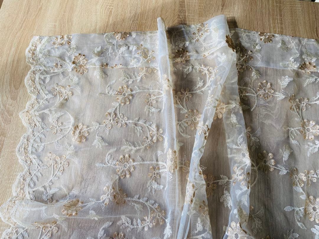 レースカーテン 刺繍 花柄 窓用 半遮光 断熱 UVカット 省エネ 喫茶店 装飾