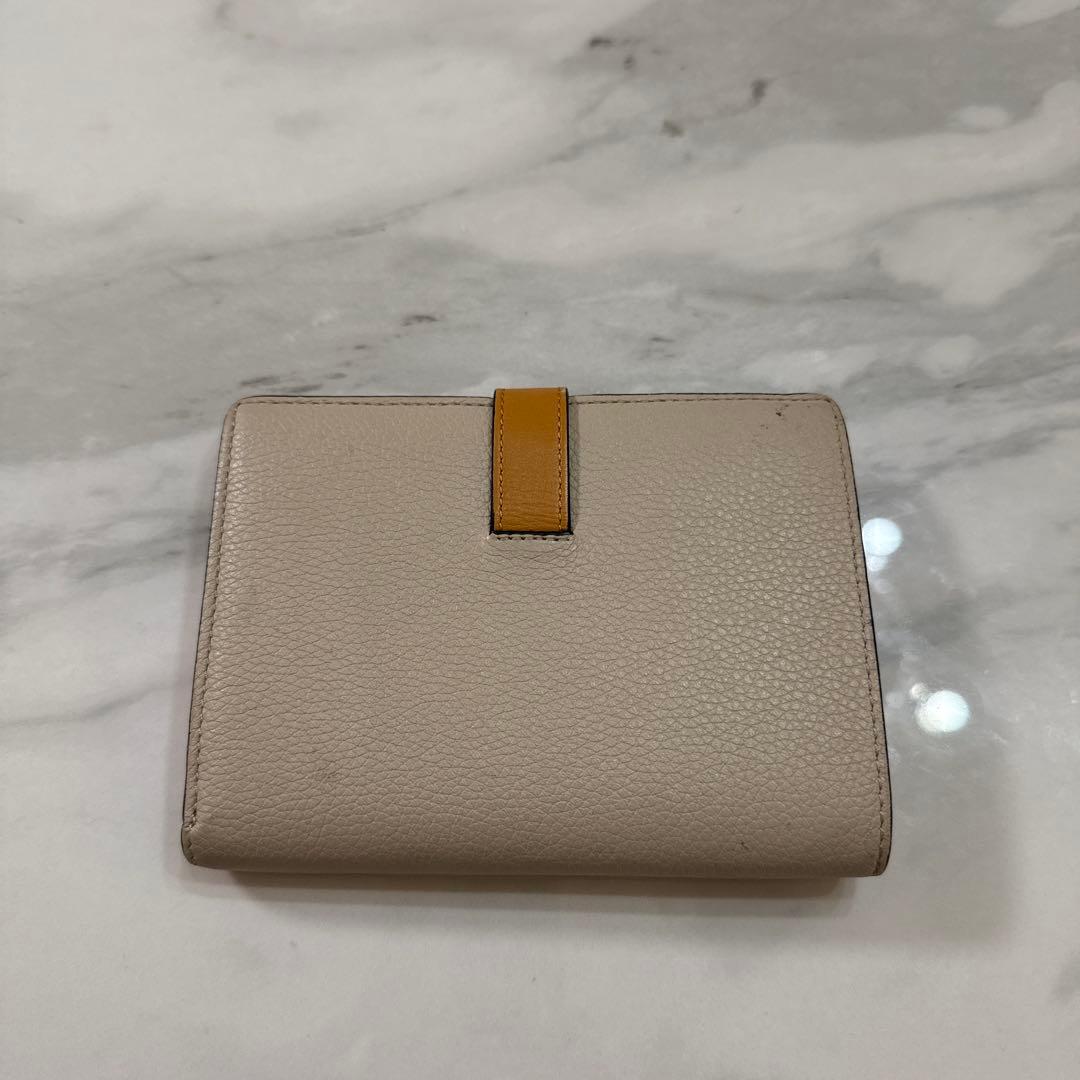LOEWE 二つ折り財布 ベージュ ピンク