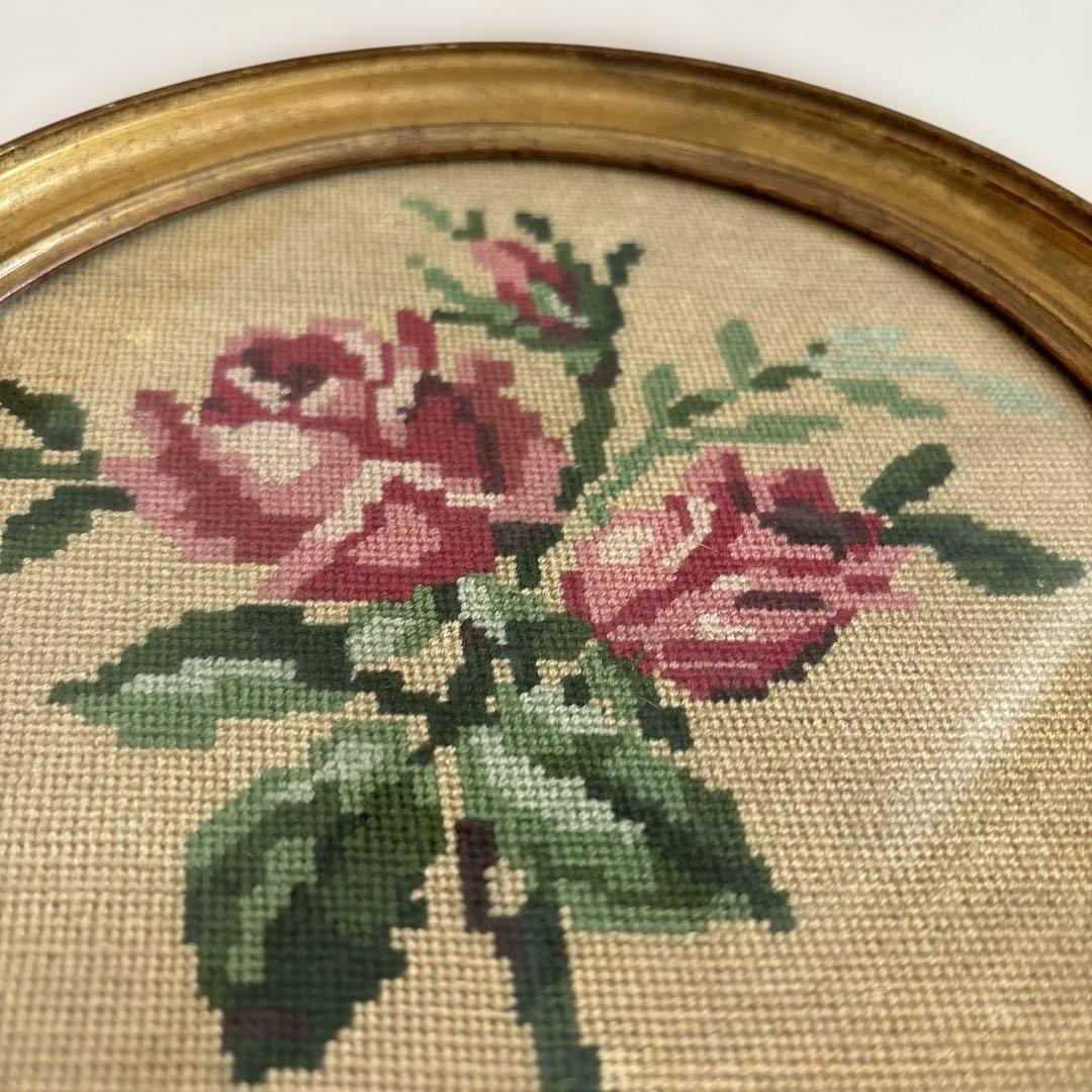 ヴィンテージ バラ刺繍 金色フレーム