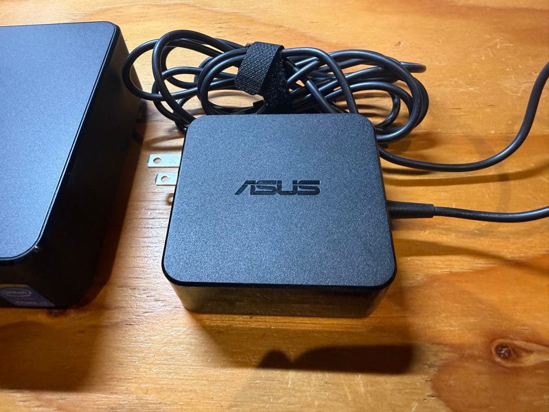 ASUS ミニPC chromebox cn62 core i7 8GB