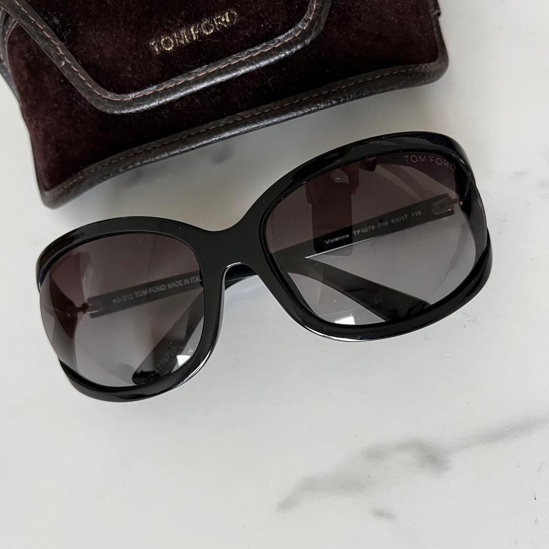 値下げ中！TOM FORD ブラック サングラス ケース付き