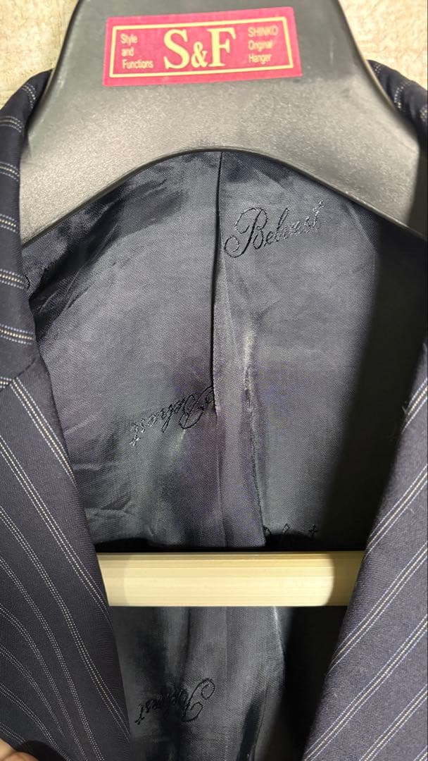Belvest Super150's 紺ストライプ スーツジャケット 48
