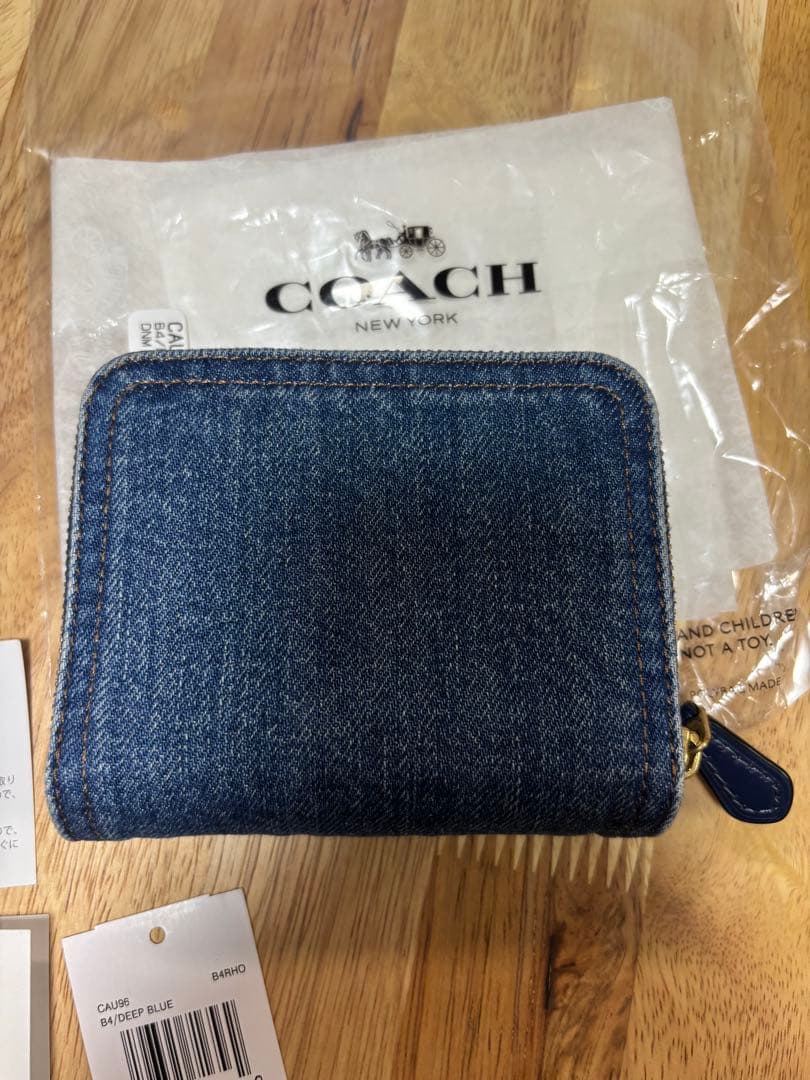 美品 COACH エッセンシャル デニム ビルフォールド ウォレット 2025年