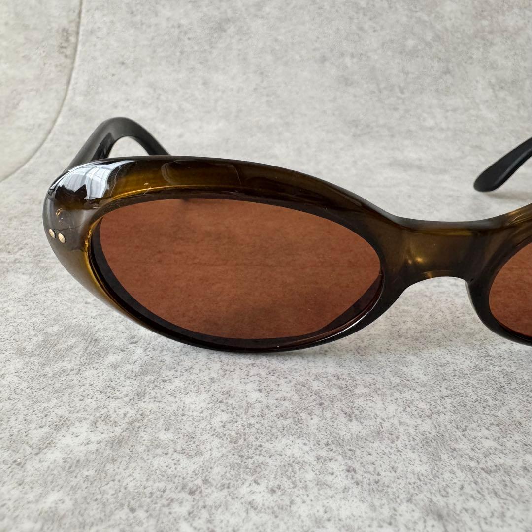 GUCCI　グッチ　サングラス　ロゴ　ブラウン　オーバル　GG2413