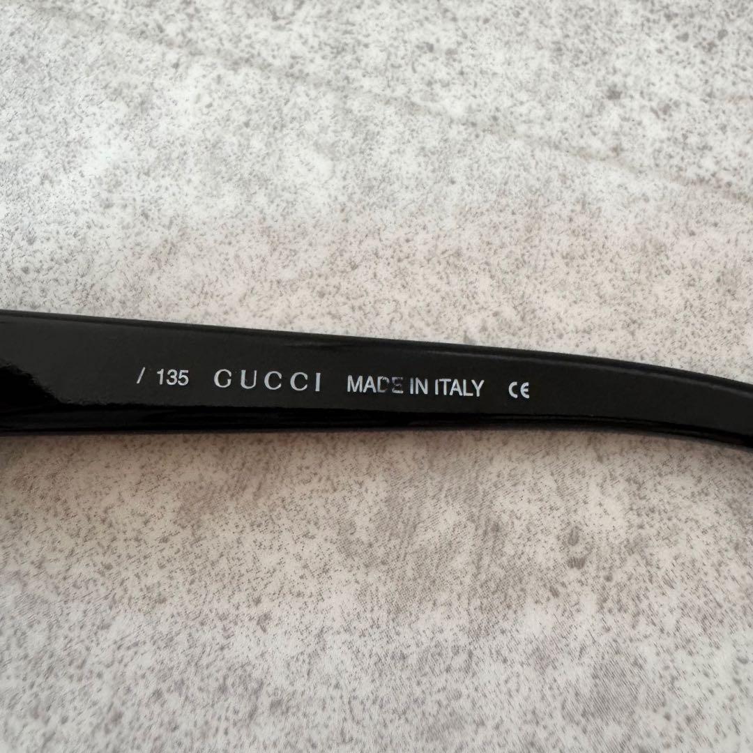 GUCCI　グッチ　サングラス　ロゴ　ブラウン　オーバル　GG2413