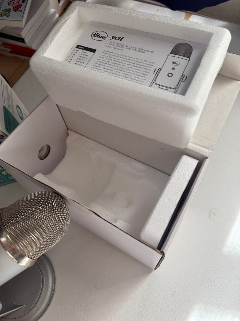 Blue Yeti USB コンデンサーマイク シルバー