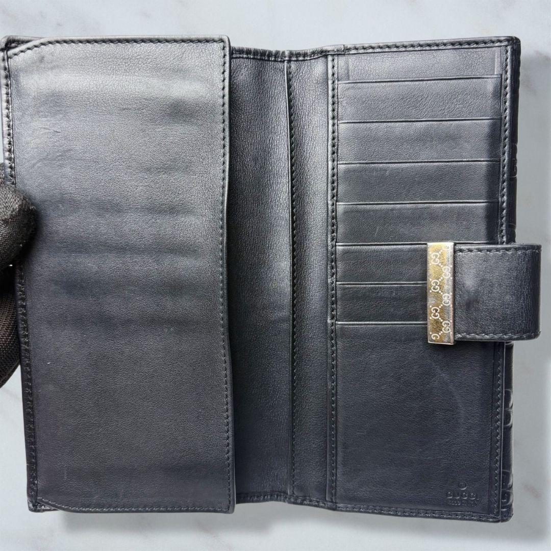 47 美品 GUCCI 長財布 二つ折り財布 シマ レザー 黒 n3