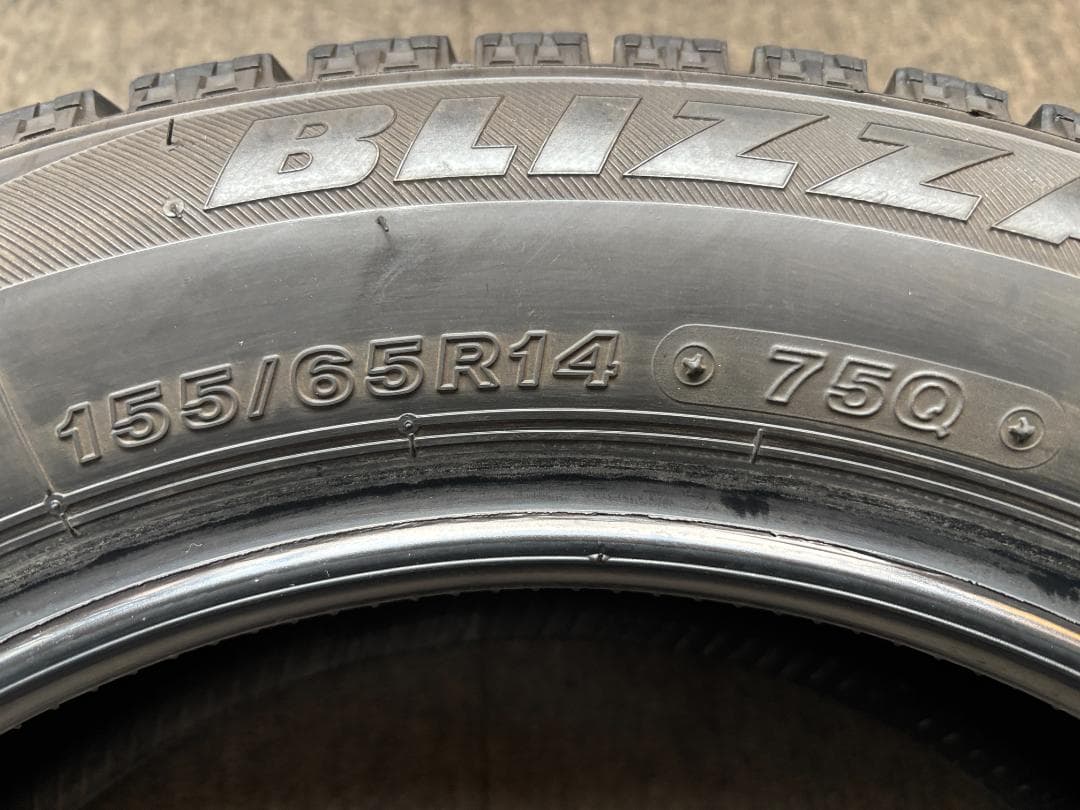 S-678【超バリ山】ブリヂストン BLIZZAK VRX！155/65R14！