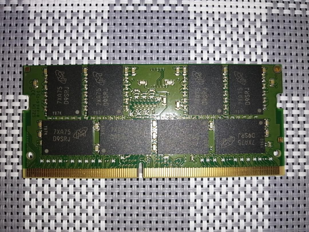 DDR4 SODIMM 2400メモリー　16GB KINGSTON EWB7B
