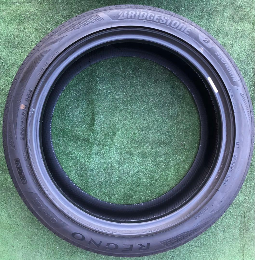 225/45 R18 BRIDGESTONE REGNO GR-XIII、4本