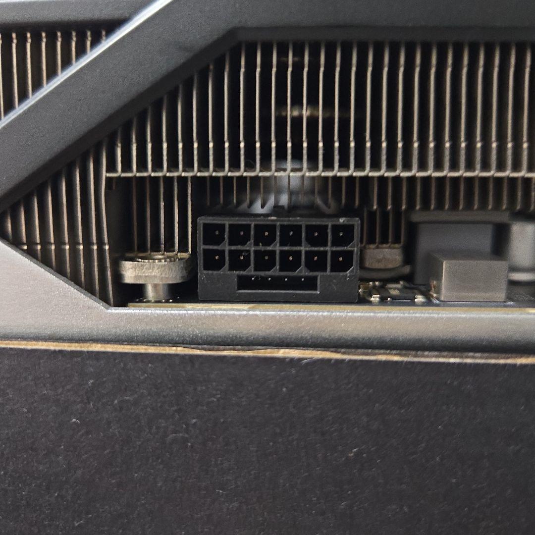 玄人志向 クロウトシコウ GG-RTX4090-E24GB/OC/TP