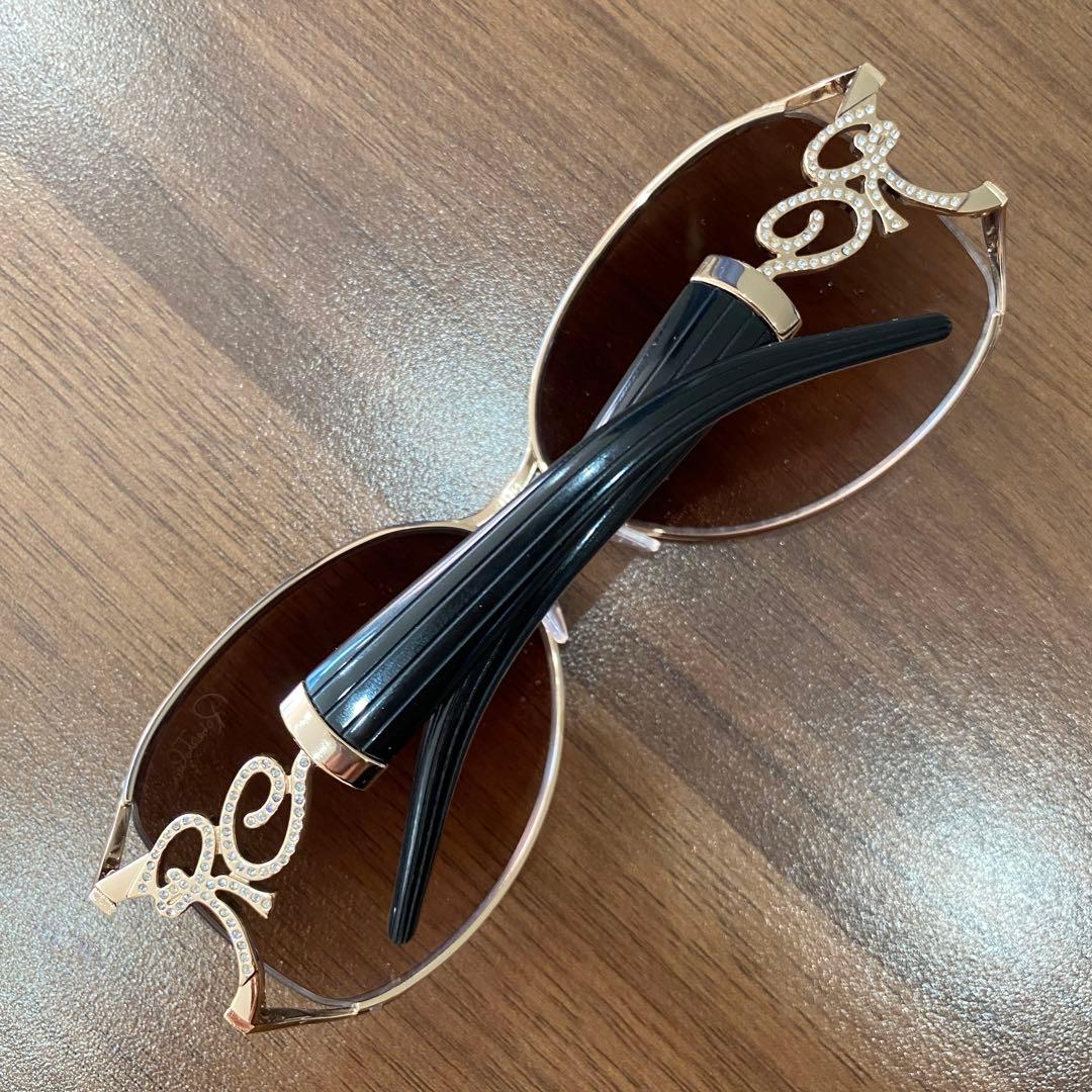 【美品】【ロベルトカヴァリ】サングラス Roberto Cavalli