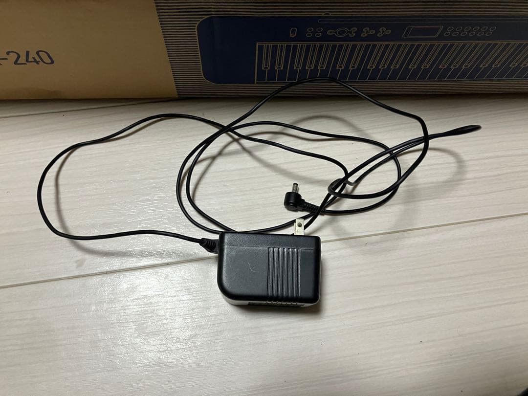 CASIO CTK-240 61鍵キーボード ACアダプター付き
