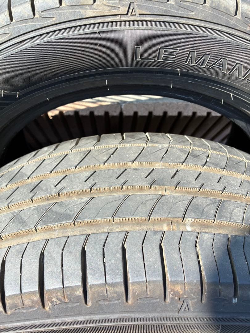 ❶ 205 55 R16 ダンロップ　ルマン　2024年製　2本　バリ溝　送料込