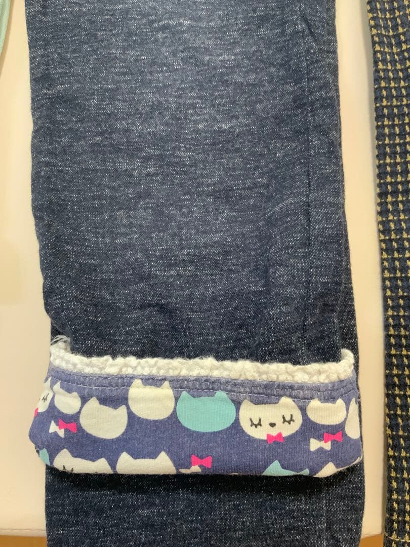 130 まとめ売り　女の子　ワンピース　ズボン　トレーナー　パーカー　秋冬